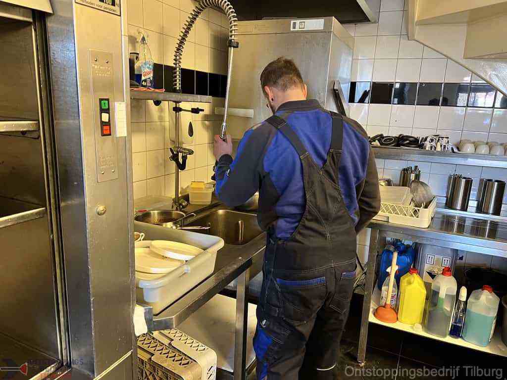 Ontstoppen Gootsteen Tilburg Ontstoppen Gootsteen Tilburg
